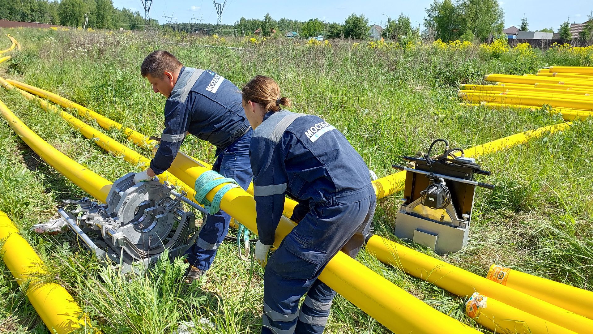 серпухов, деревня московка, газ, газопровод, прокладка газопровода, трубы,