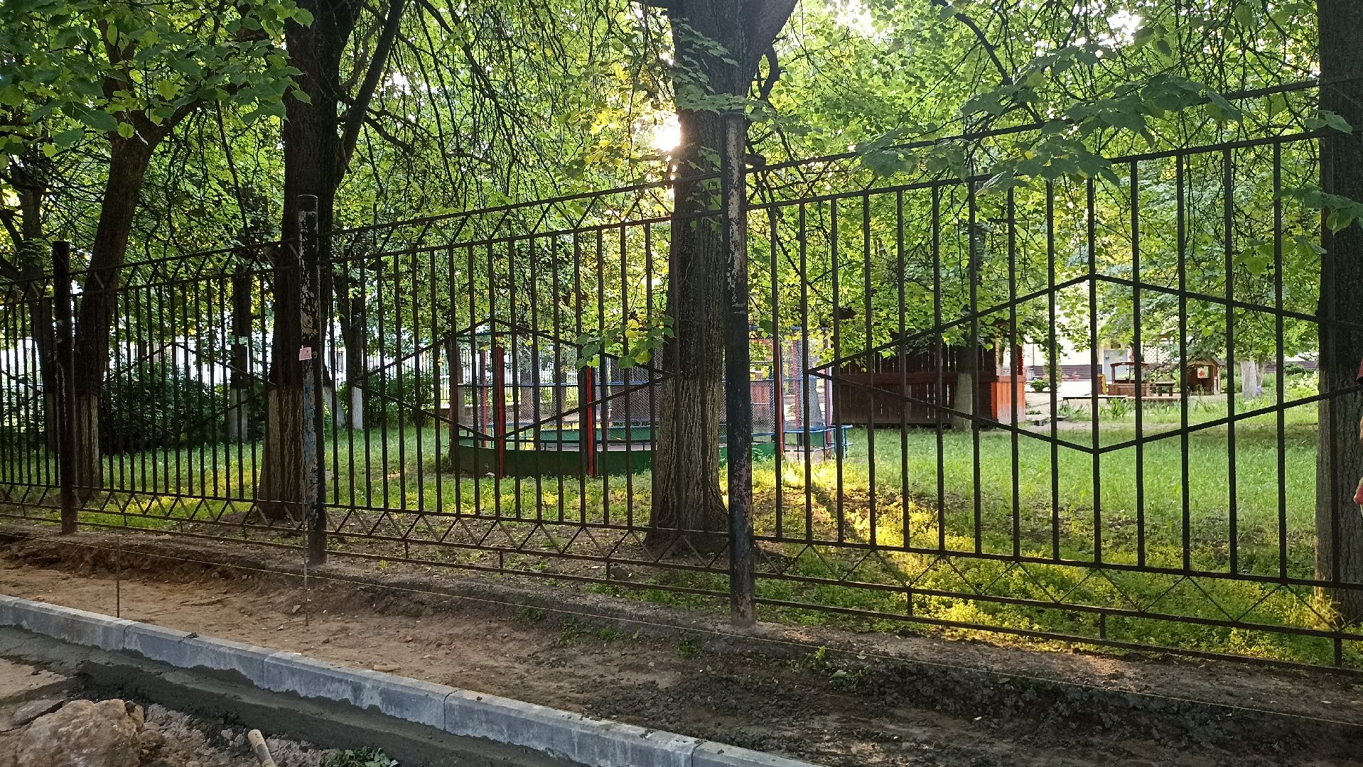 Серпухов, Подмосковье, благоустройство, тротуар, детский сад