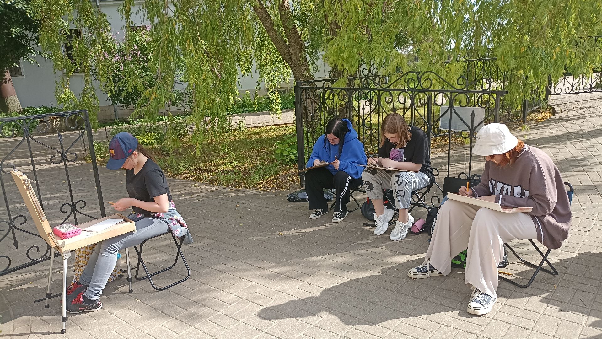 Серпухов, Подмосковье, художники, монастырь, пленэр, дети