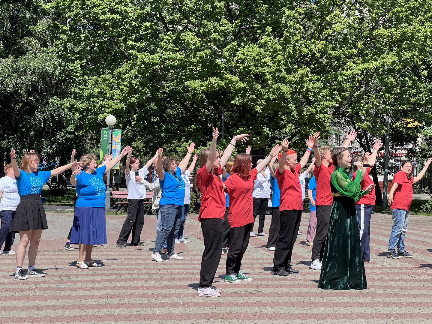 Химки, флешмоб, сквер Юбилейный, День России