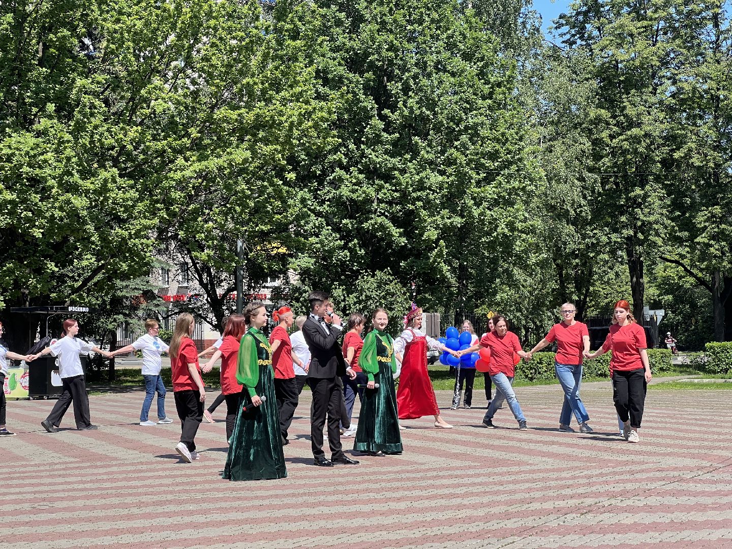 Химки, флешмоб, сквер Юбилейный, День России
