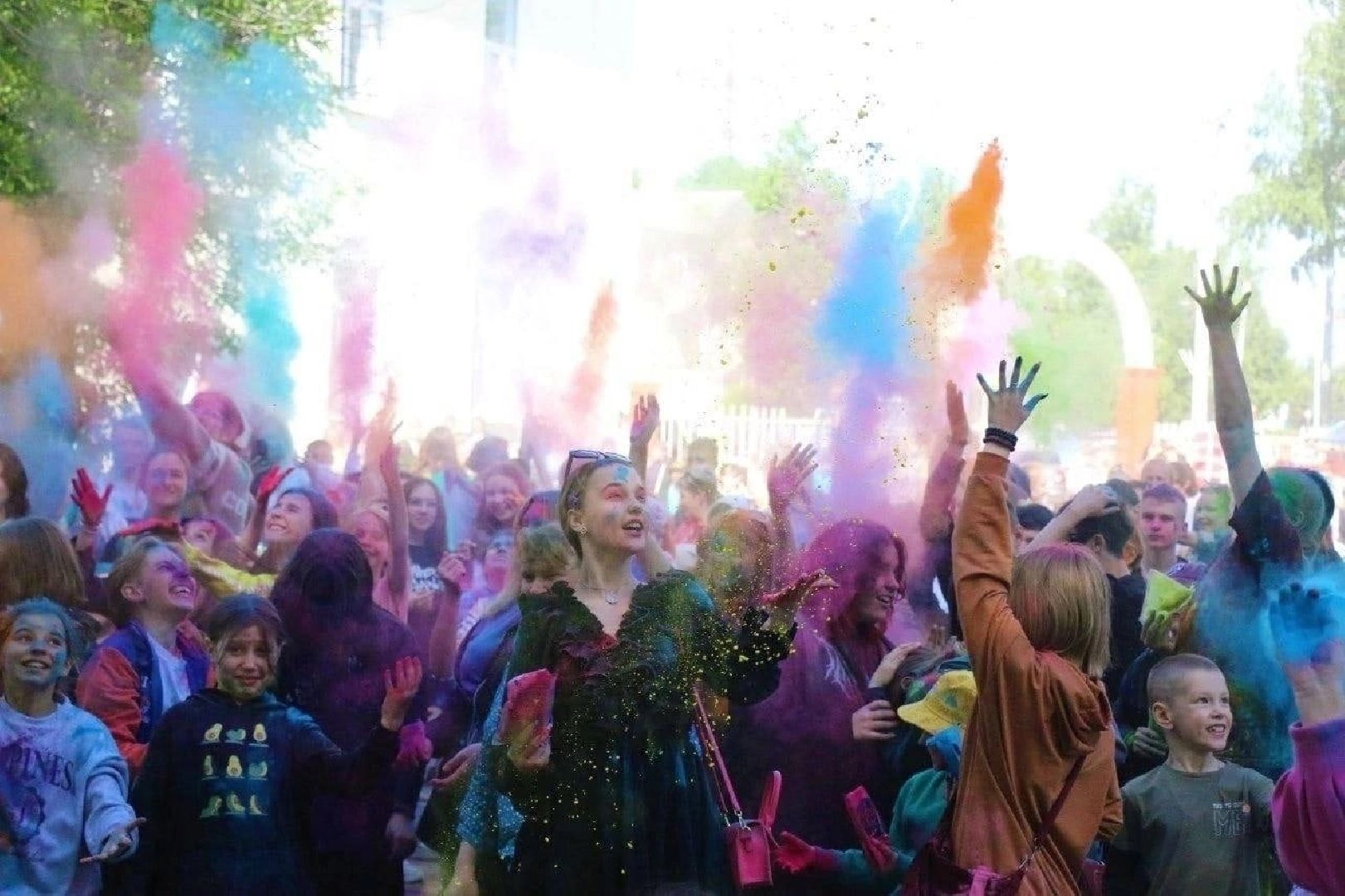 Фестиваль красок, анонс, Дубна