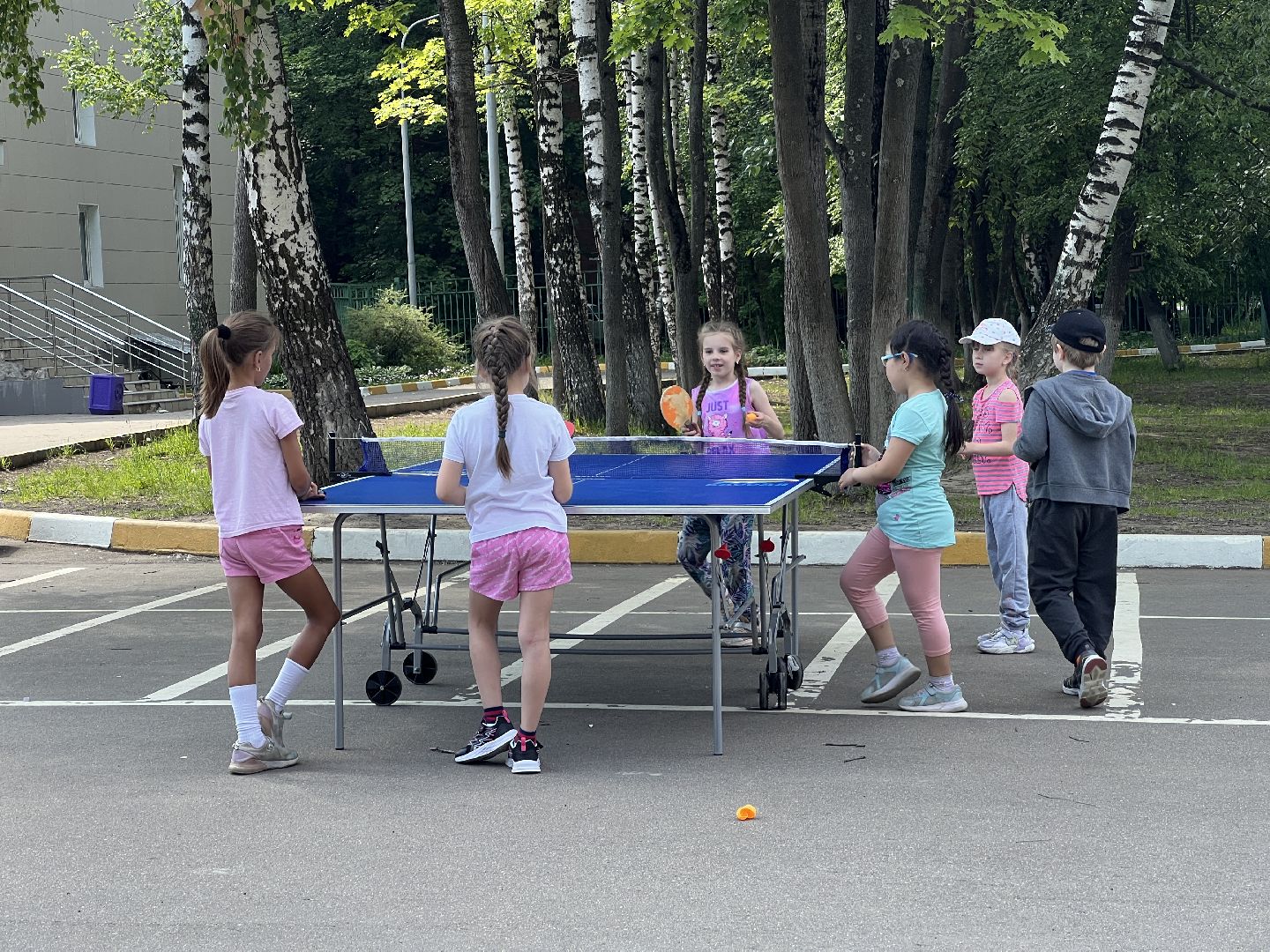 Химки, дети, школьный лагерь