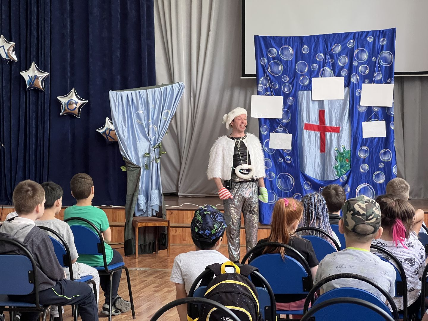 Химки, дети, школьный лагерь