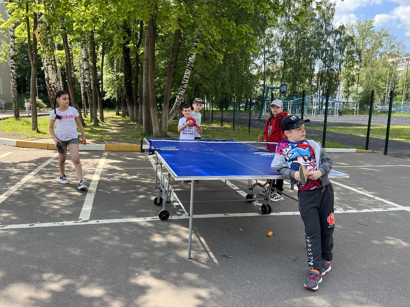 Химки, дети, школьный лагерь