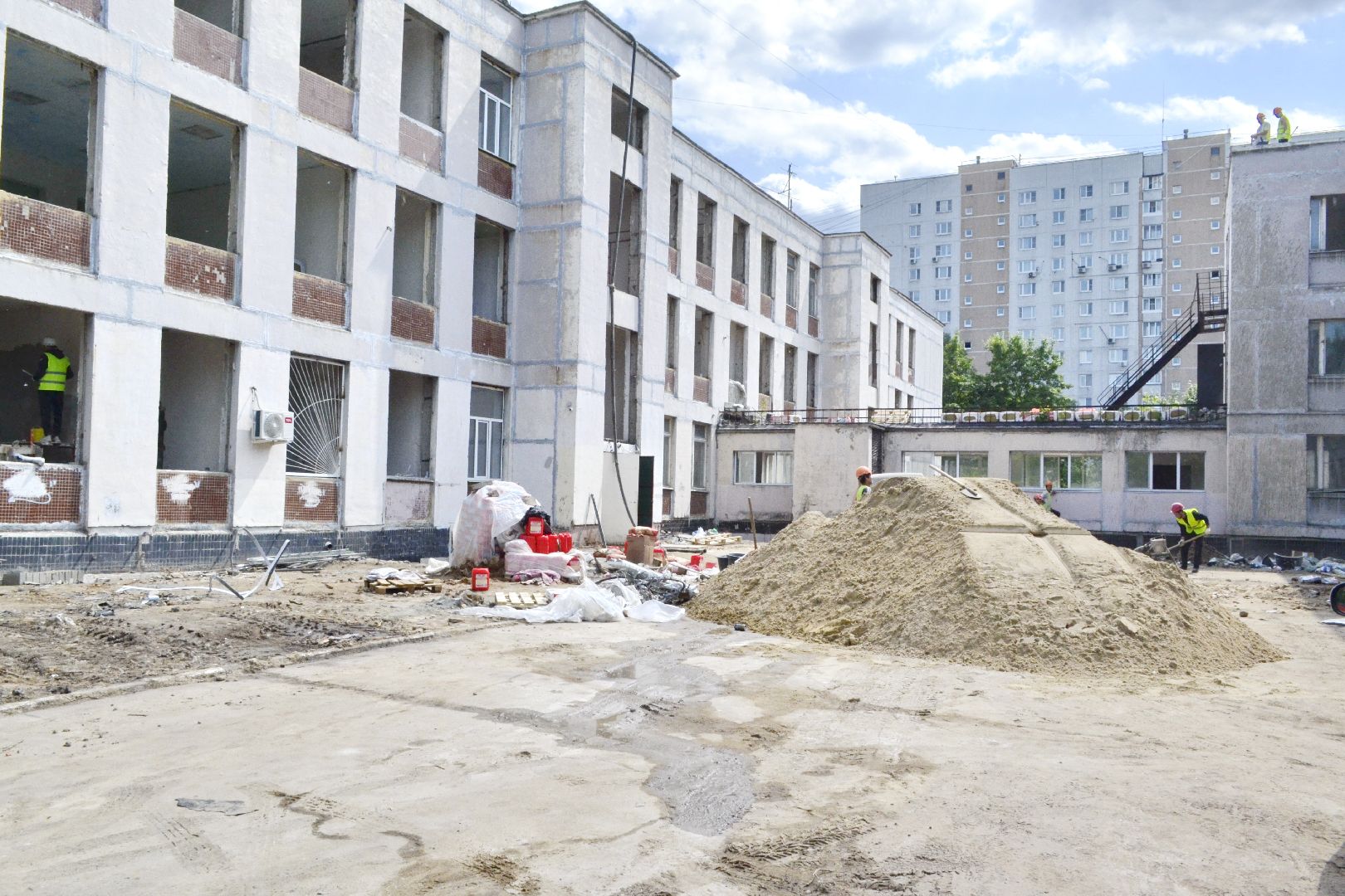 Балашиха, Подмосковье, строительство, капитальный ремонт, школы, стадионы