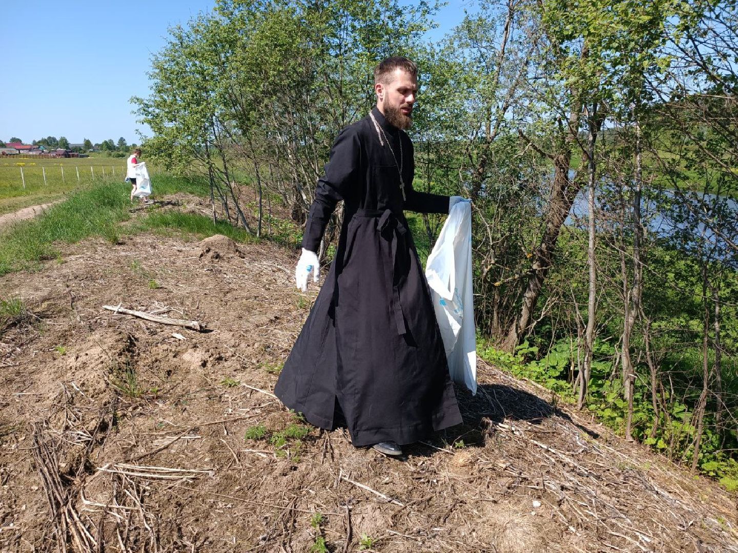 Можайск, Можайский городской округ, Подмосковье, акция, вода России, экология, уборка территории, жители, волонтёры, юнармия, экологический марафон