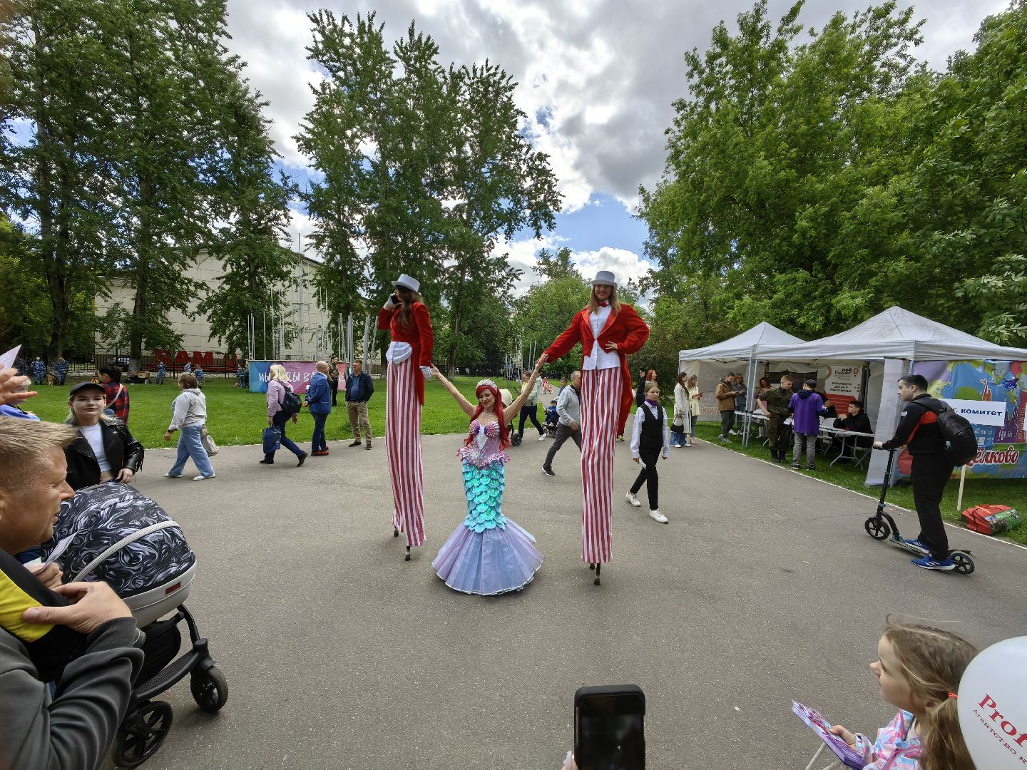 Изделия, эпоксидная смола, игрушки, часы, ярмарка, предприниматель