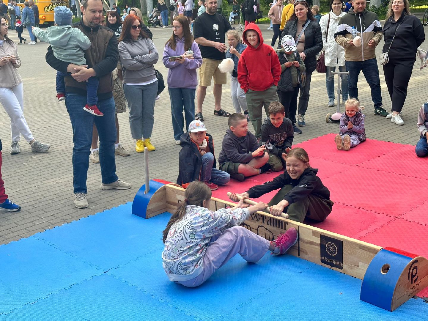 Мас-рестлинг, Наро-Фоминск, монтессори-пикник, соревнования