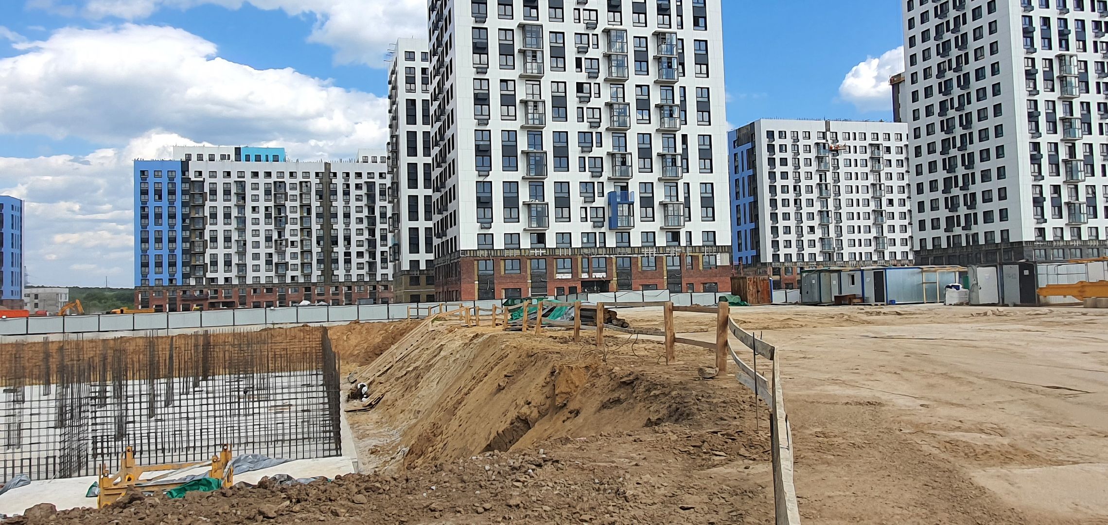 Прибрежный парк, школа, Домодедово
