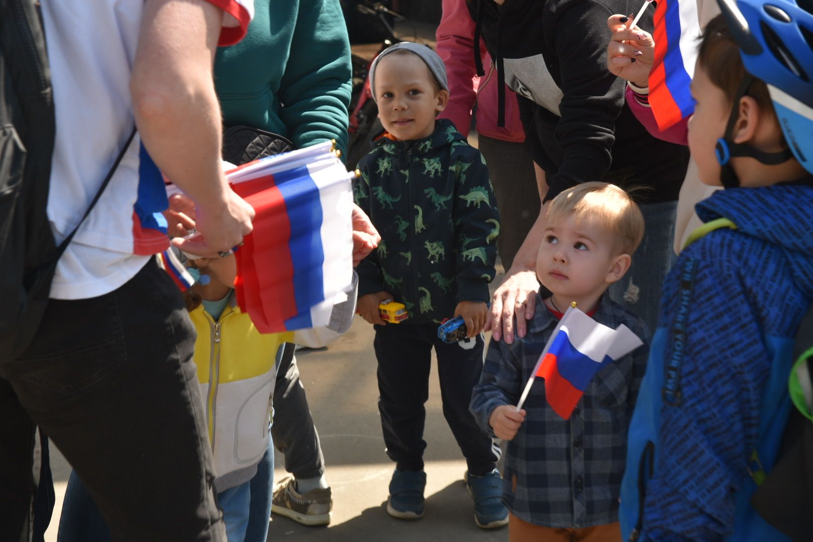 Химки, праздник, флаг, волонтеры