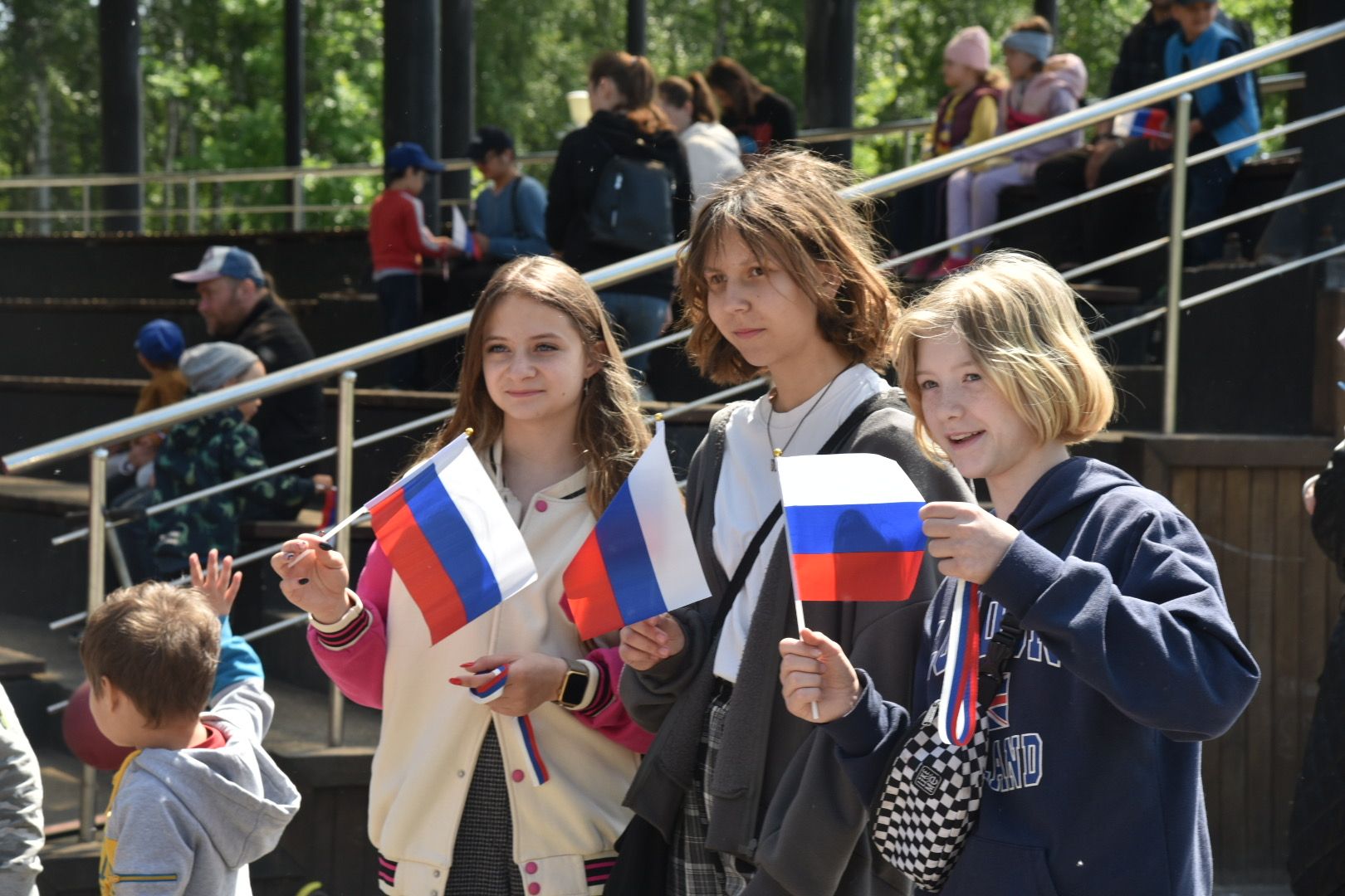 Химки, праздник, флаг, волонтеры