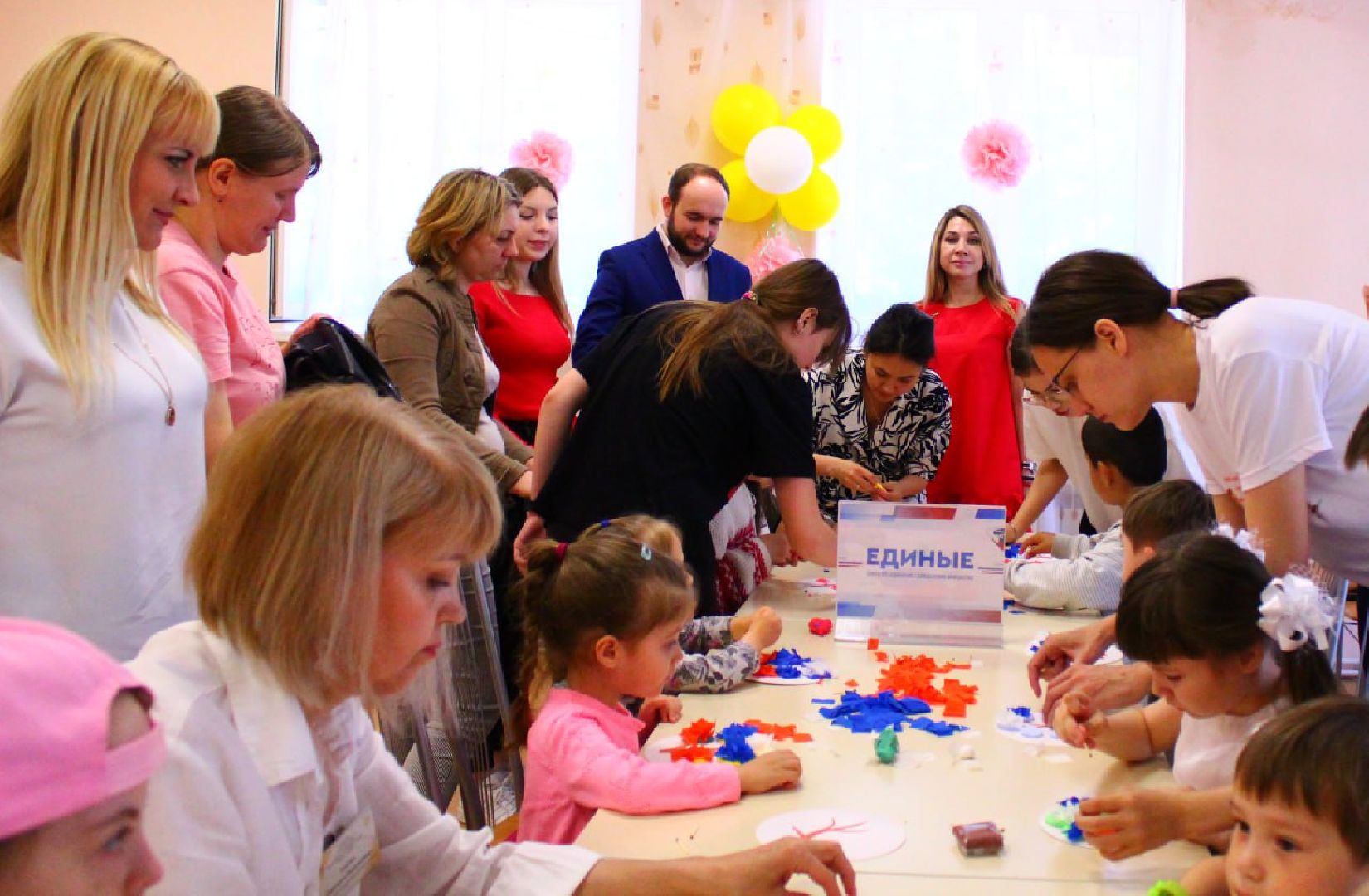 дети, праздники, доброе дело,