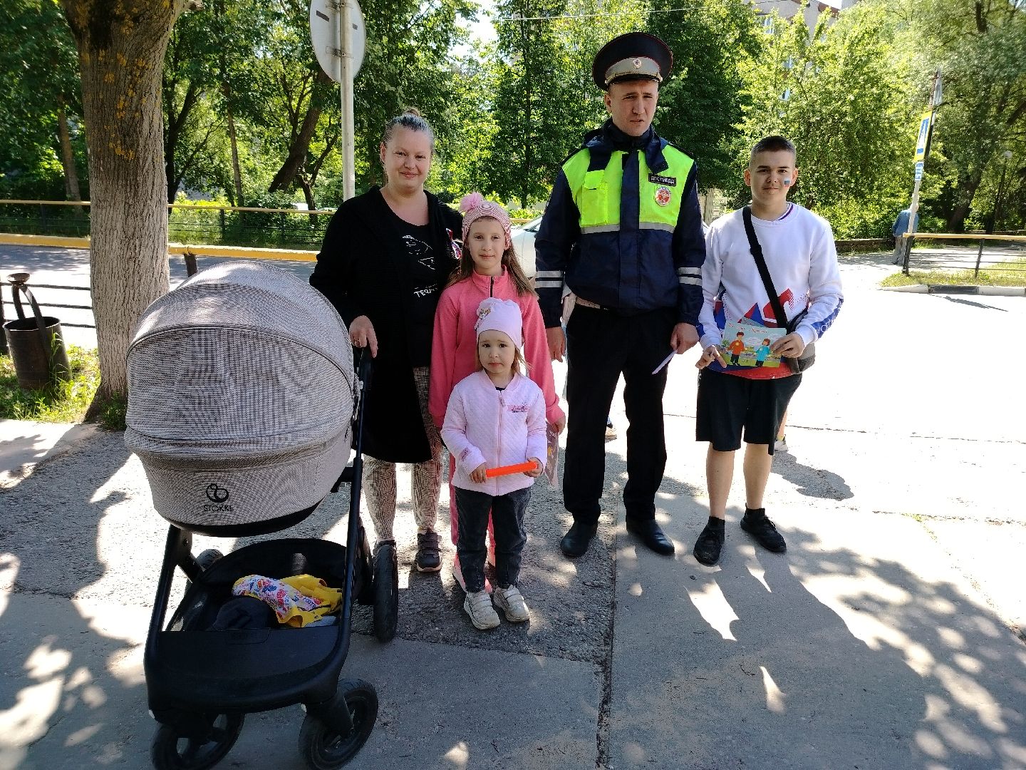 Протвино, Госавтоинспекция, праздник, триколор, День России