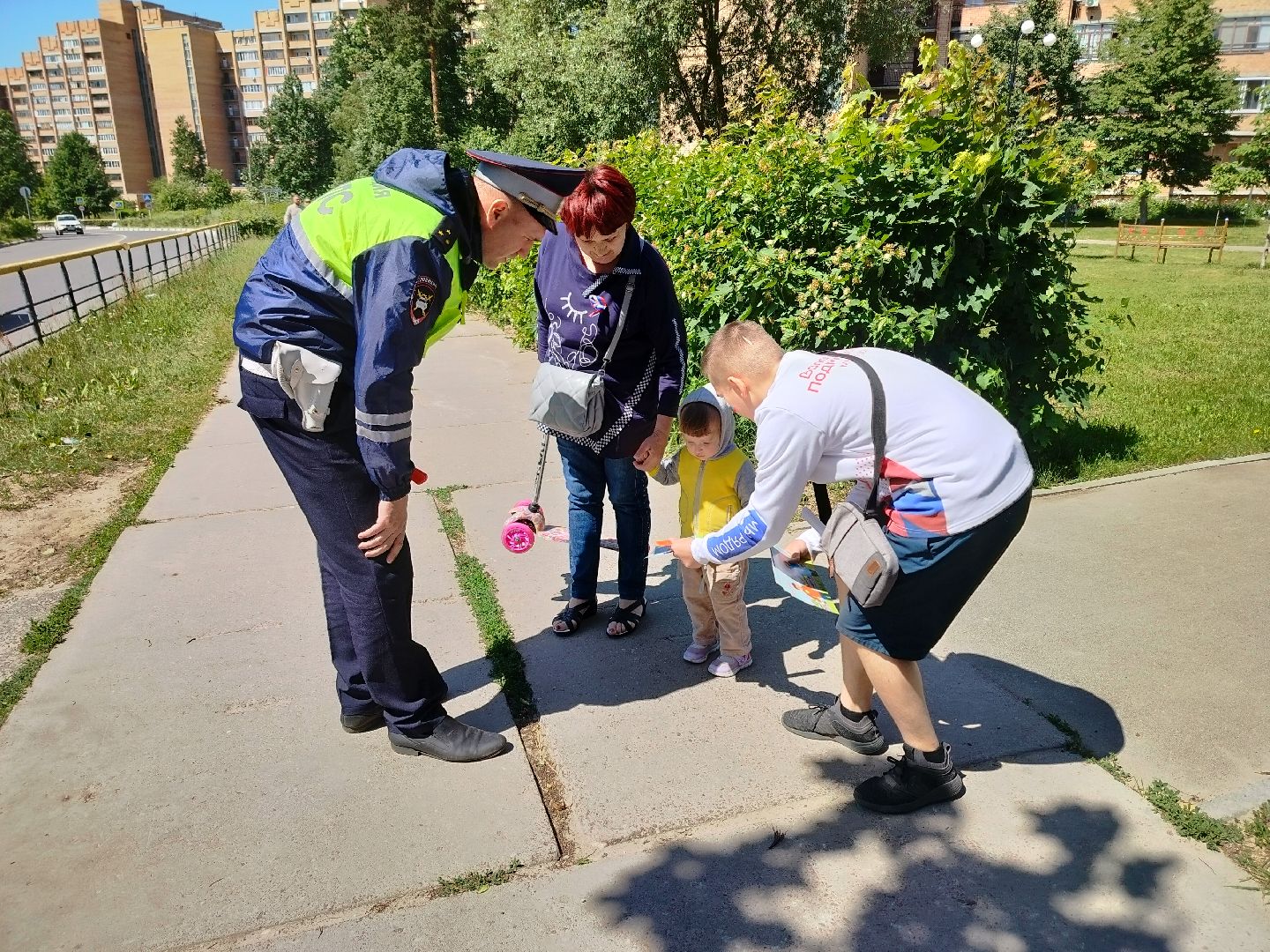 Протвино, Госавтоинспекция, праздник, триколор, День России