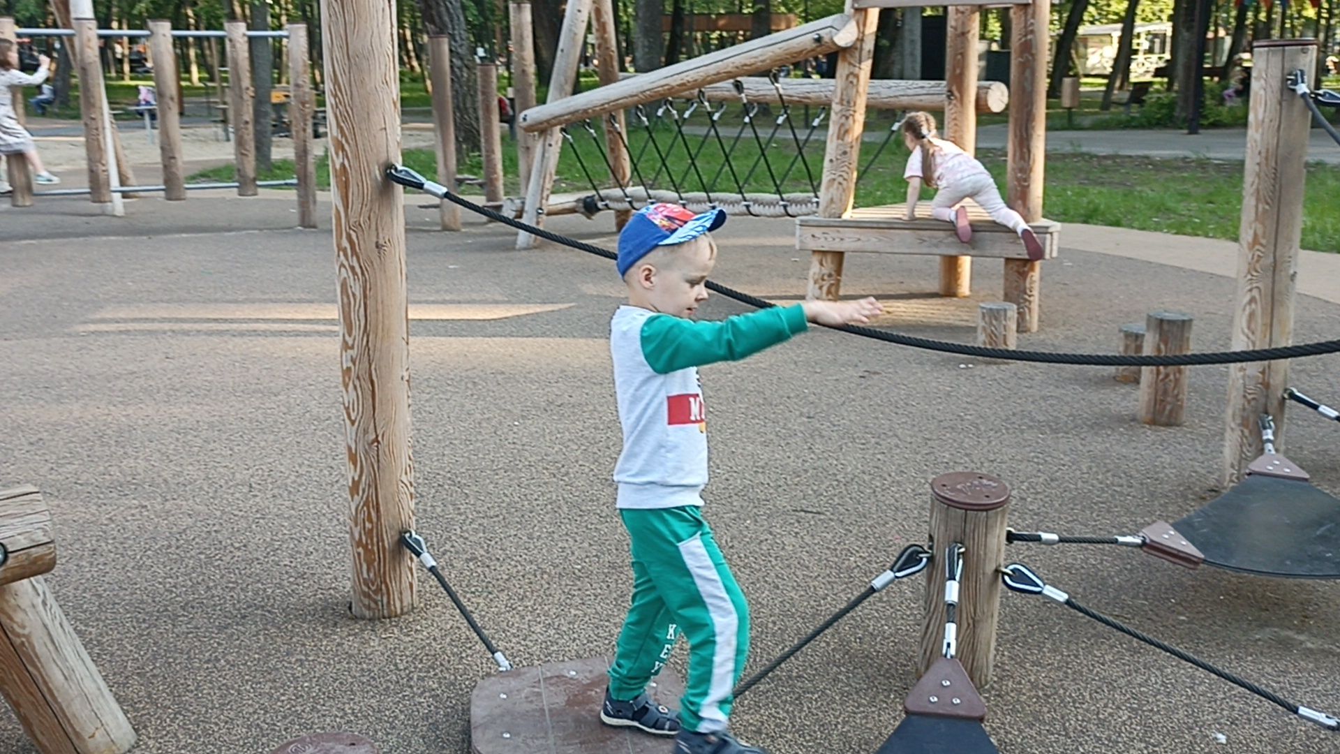 Серпухов, Подмосковье, парк, дети, полоса препятствий