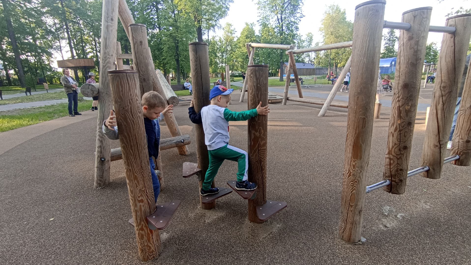 Серпухов, Подмосковье, парк, дети, полоса препятствий