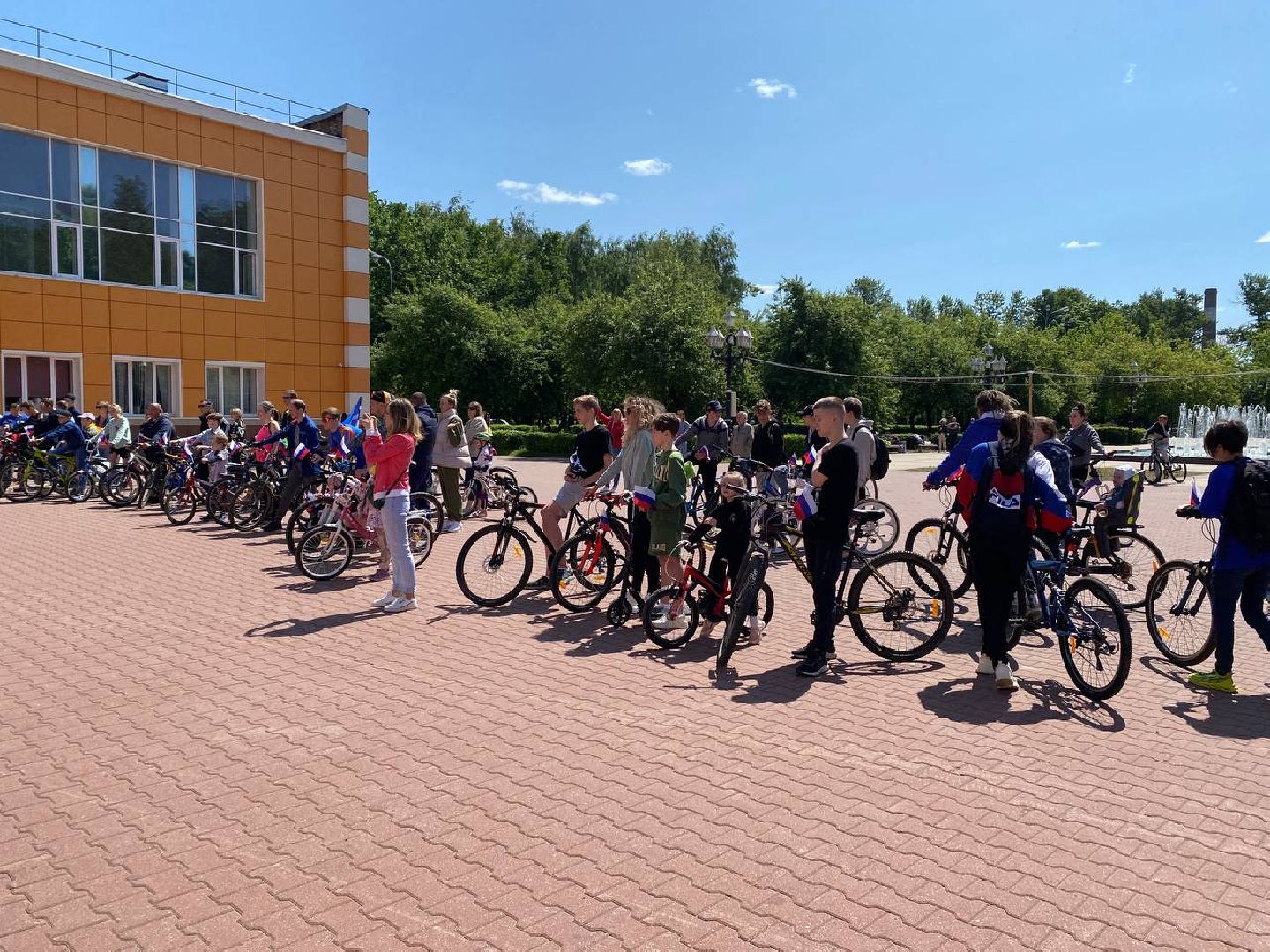 Чехов, День России, велопробег, молодогвардейцы, жители, праздник