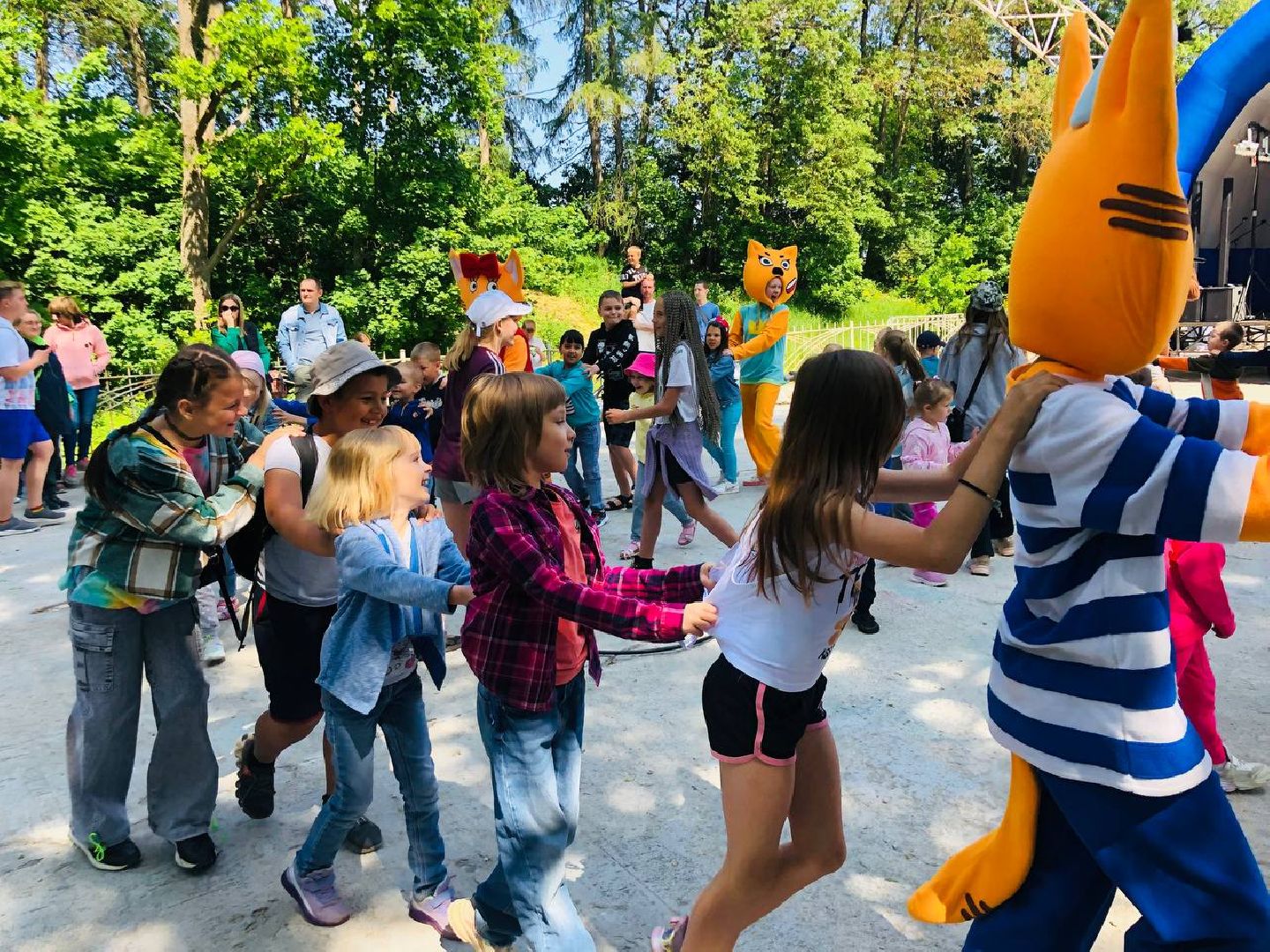 Руза, День России, праздник, дети, танцы, конкурсы, патриотизм, Родина