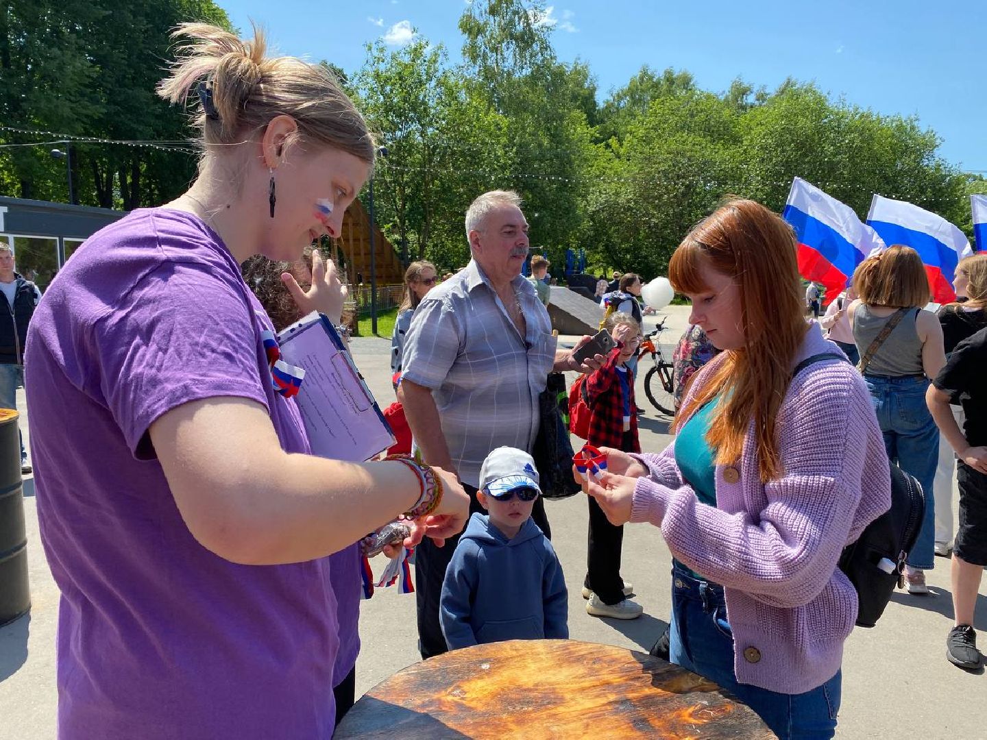 Чехов, День России, праздник, волонтеры, настроение