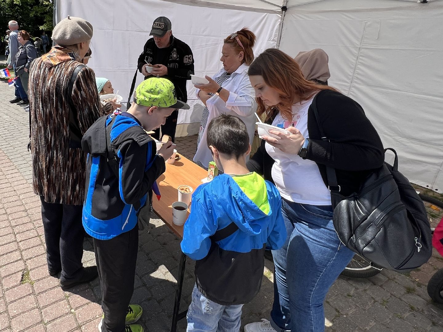 Химки, День России, сквер им. Марии Рубцовой