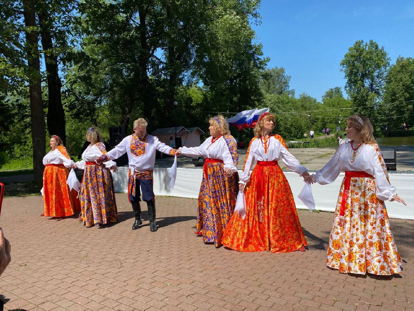 Чехов, День России, концерт, парк, жители