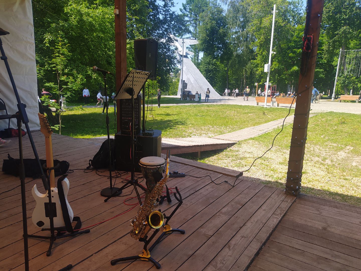 Истры, день России, парк, музыка