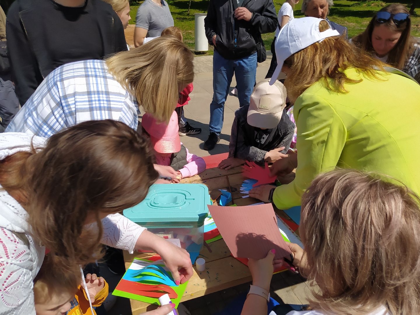 Истра, день России, мастер класс, триколор, флаг