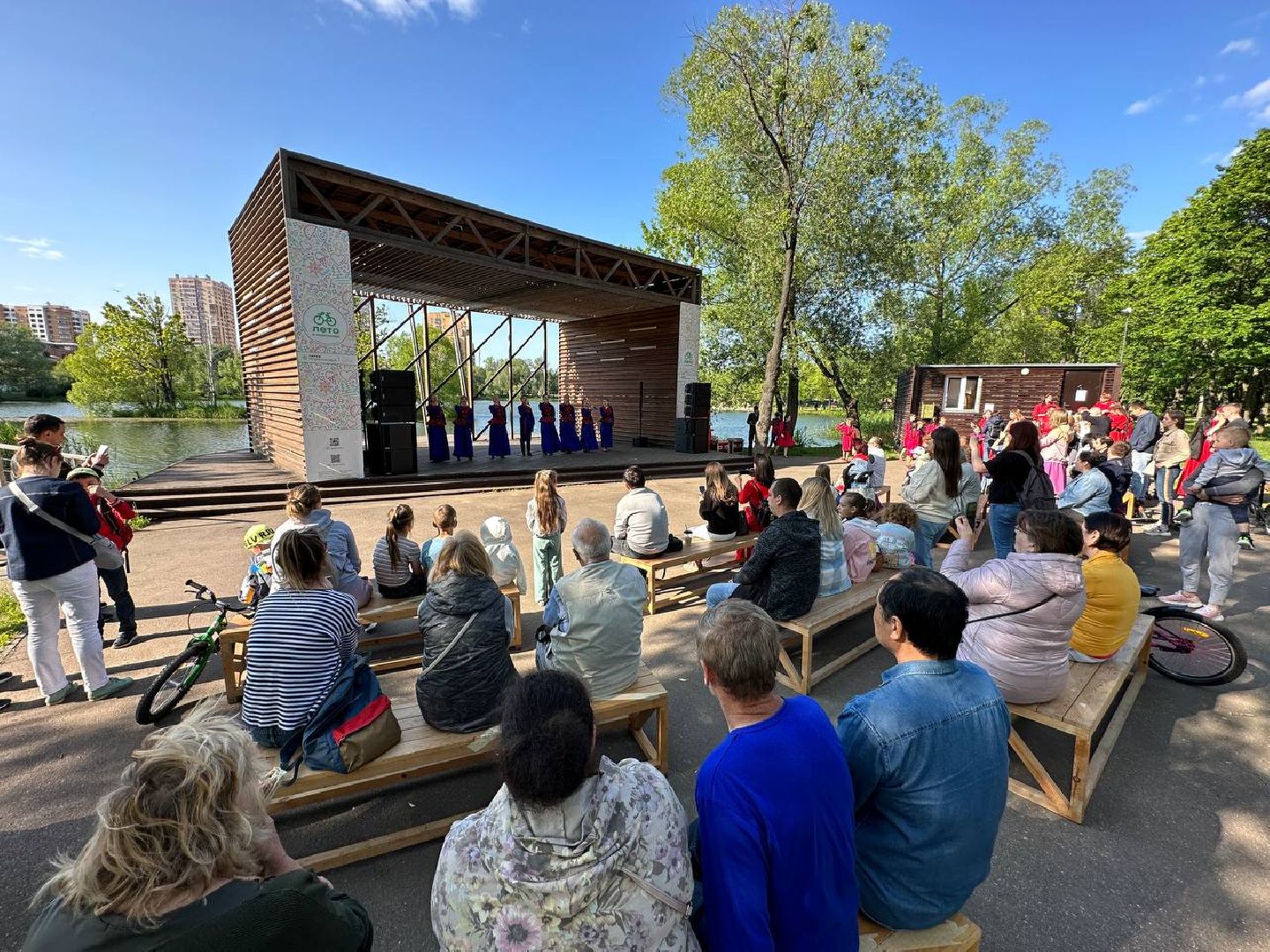 Реутов, концерт, День России, выступление, Славяночка