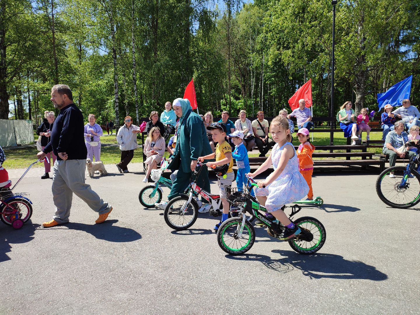 #парад, #флаги, #коляски, #велосипеды, #самокаты, #деньроссии. #12июня, #праздник, #талдом