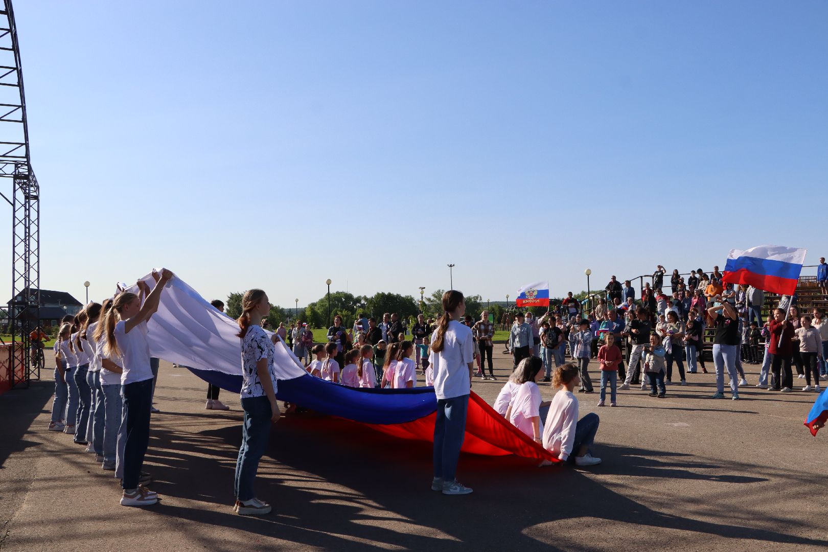 Серебряные Пруды, День России, Парк