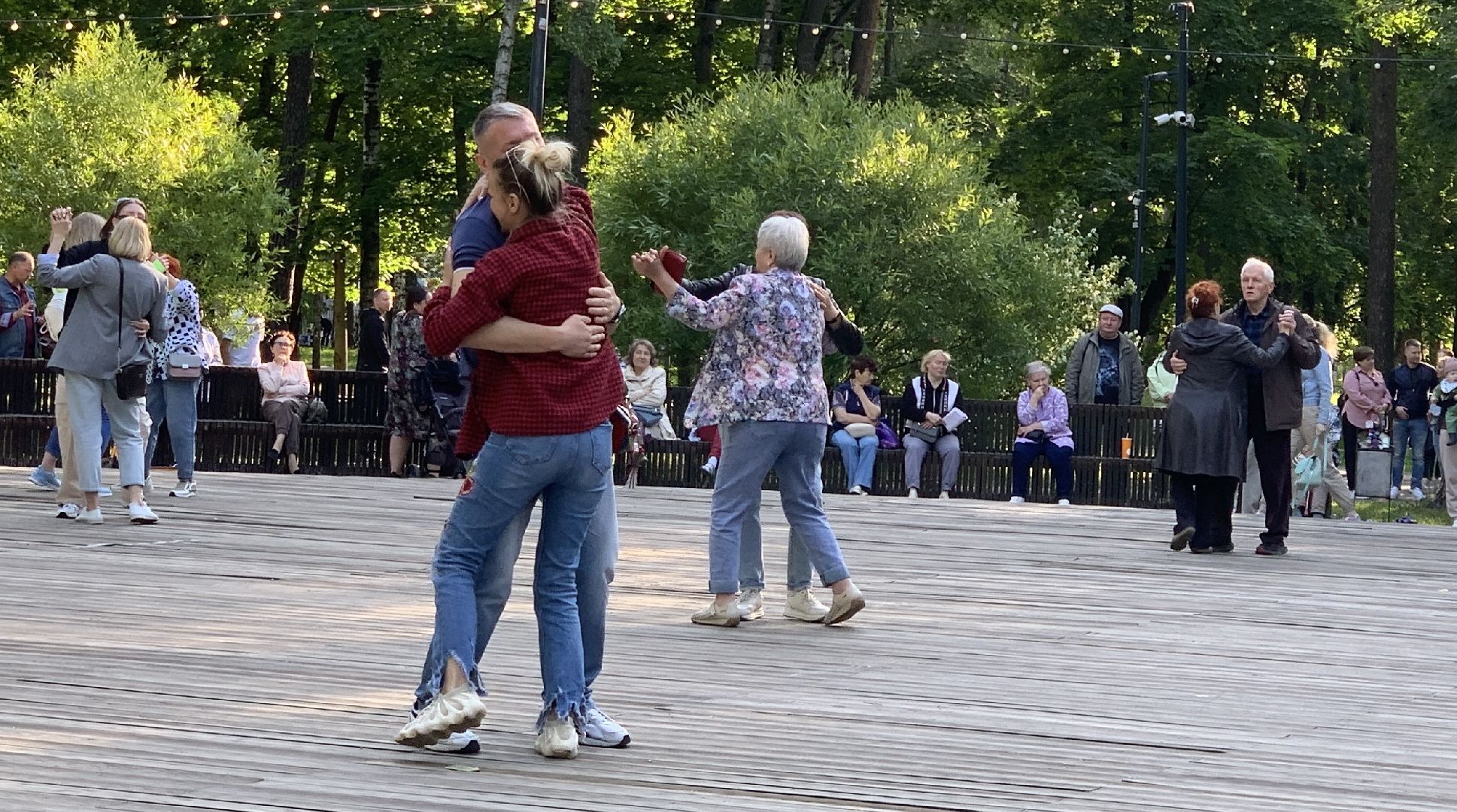 Балашиха, Подмосковье, День России, парки, танцы, Besame mucho
