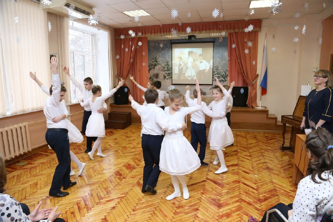 Раменское, общество, образование