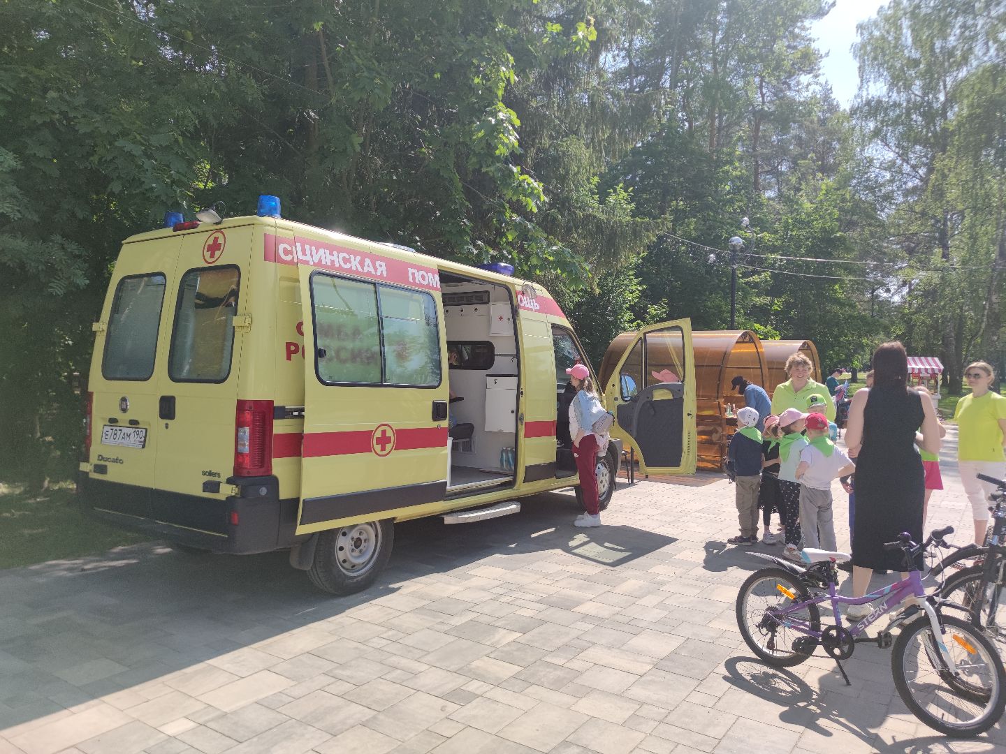 Реанимобиль, ФБУЗ МСЧ №9 ФМБА России, Дубна, День России