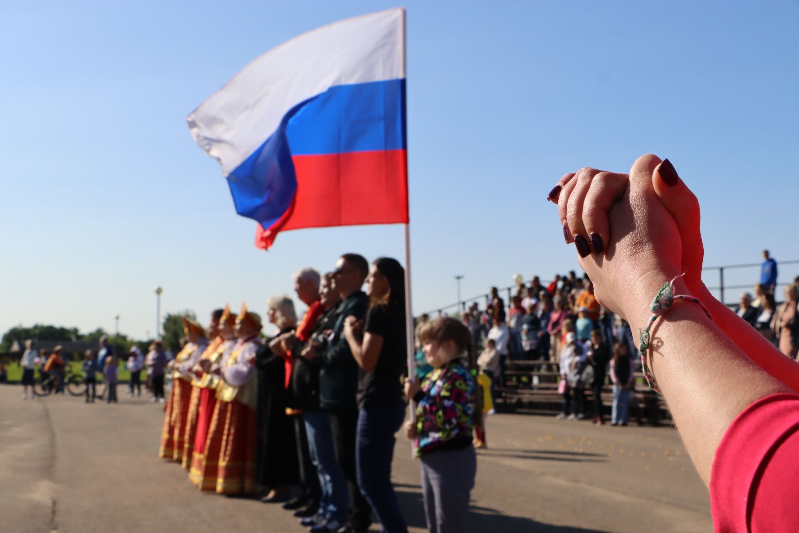 Серебряные Пруды, День России, парк Серебряный, Встанем, флешмоб