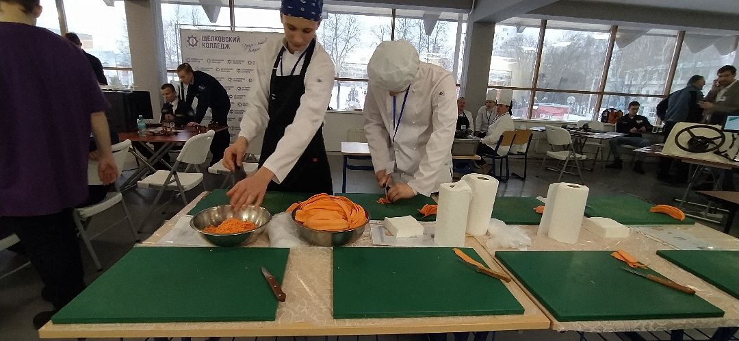 Щёлково, общество