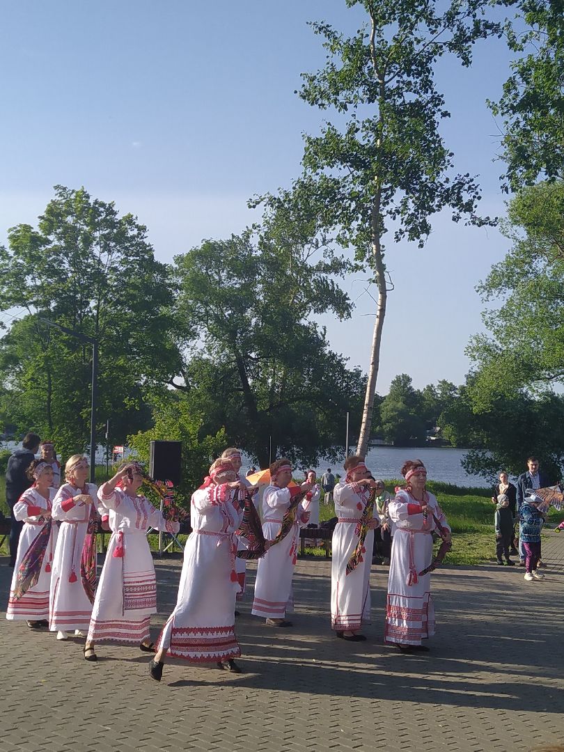 Долгопрудный, День России, концерт, хоровод, рок