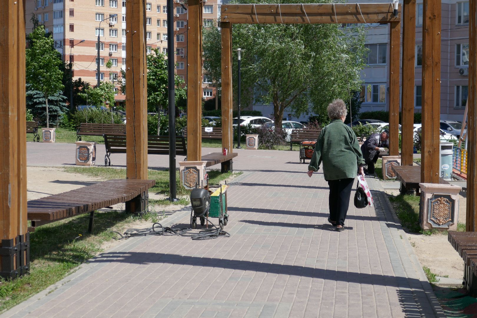 Подольск, благоустройство, коммунальщики, скамейки