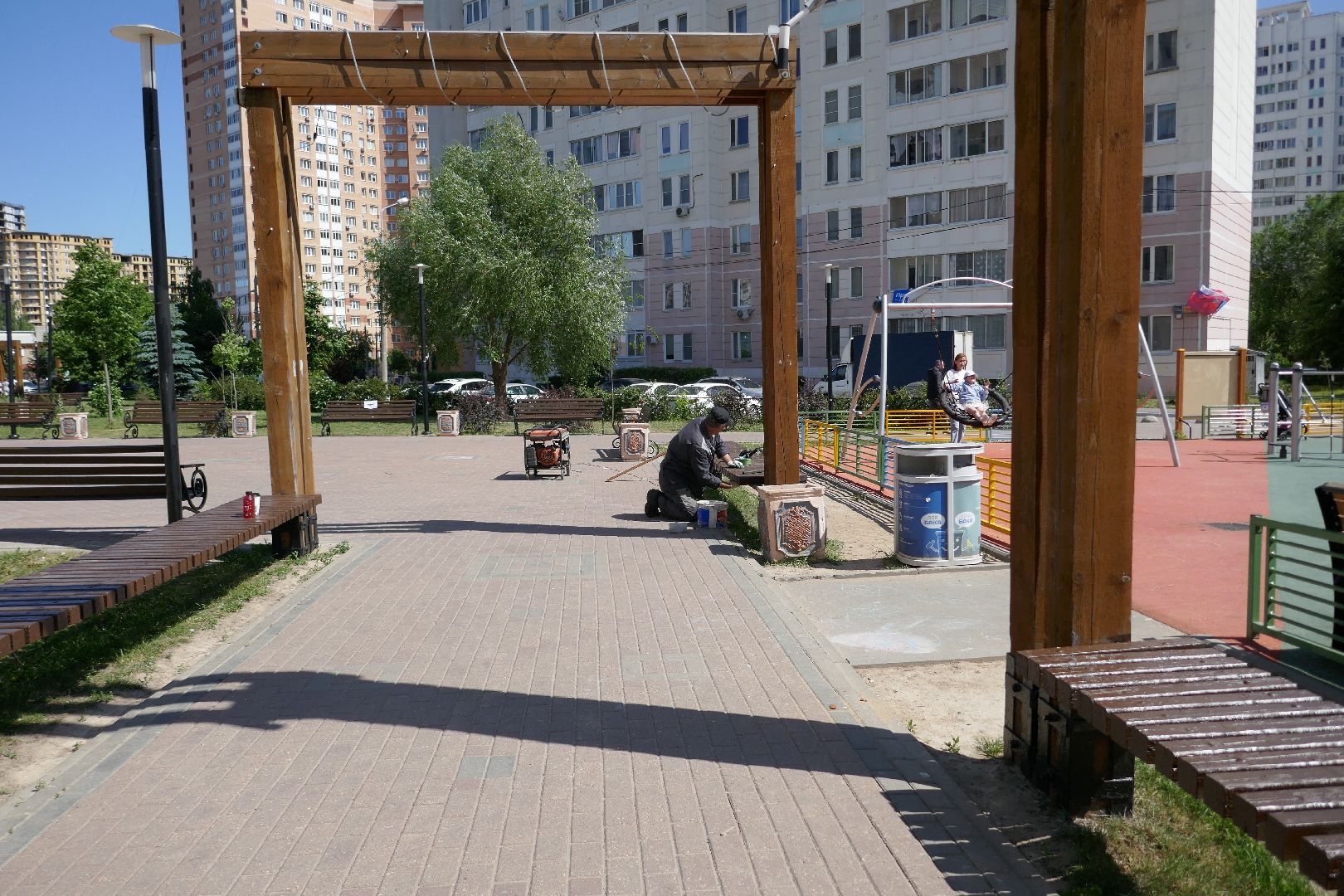 Подольск, благоустройство, коммунальщики, скамейки