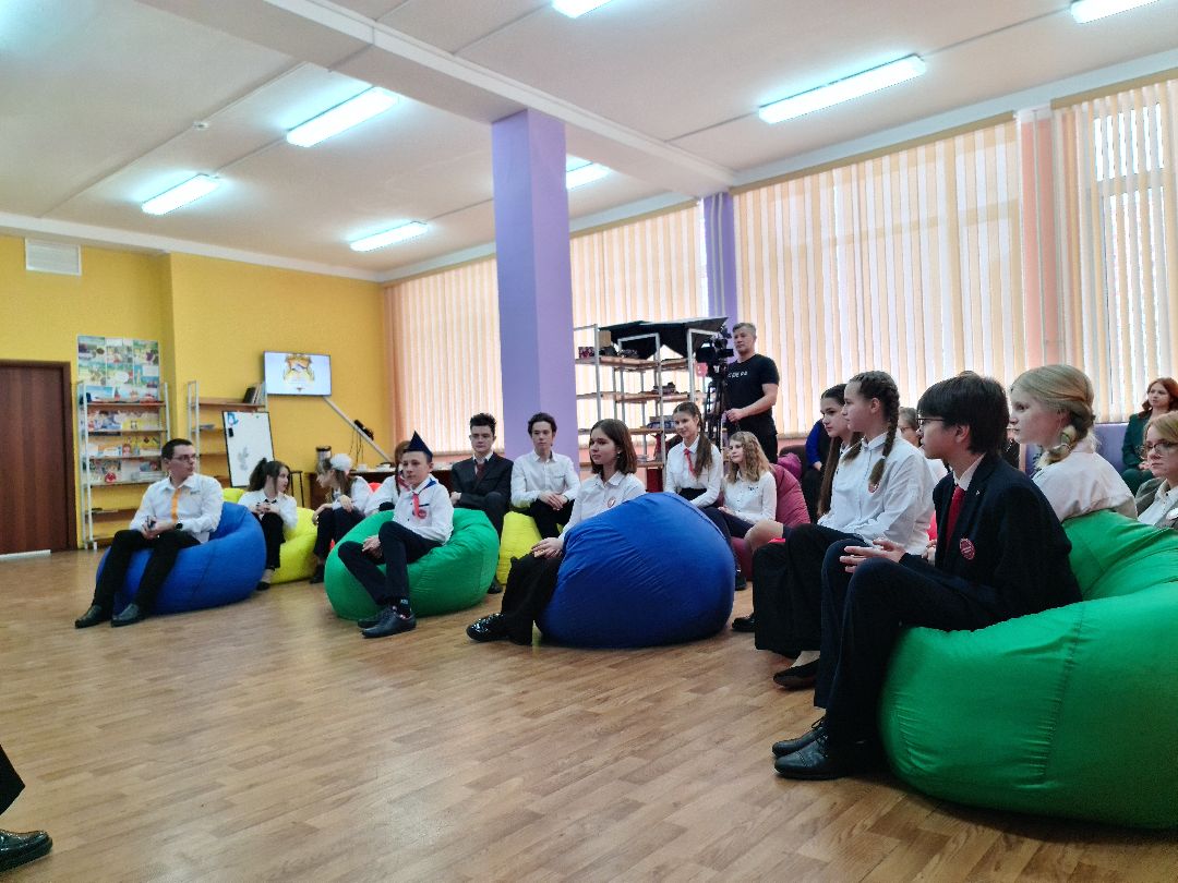 Щёлково, общество