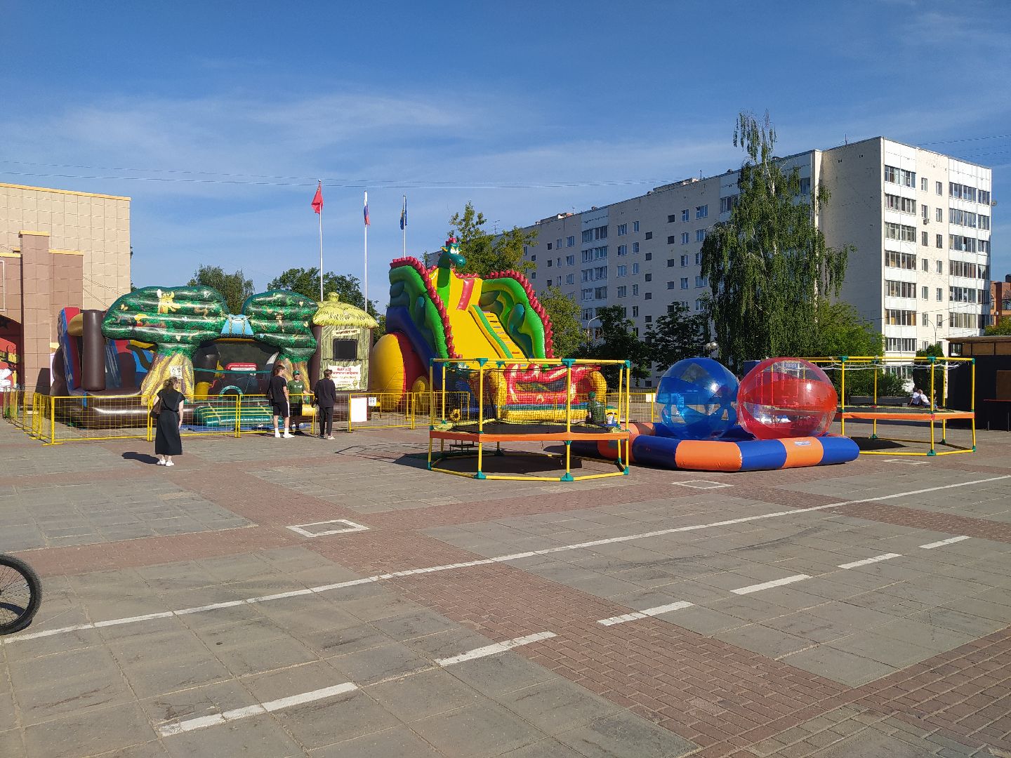 Истра, МИР, аттракционы