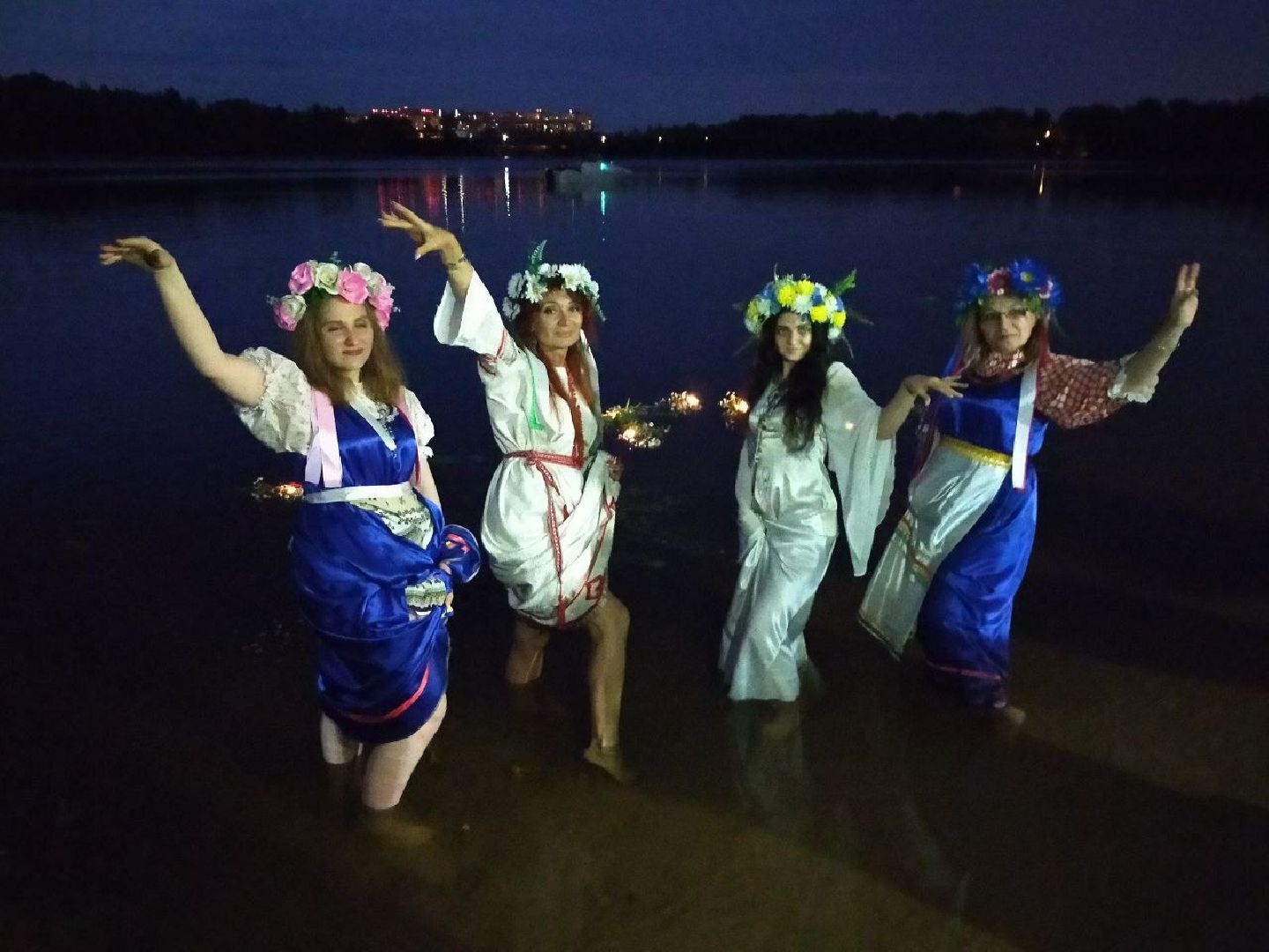 Долгопрудный, славяне, праздник, Иван Купала, хоровод, традиции, венки, огонь, вода