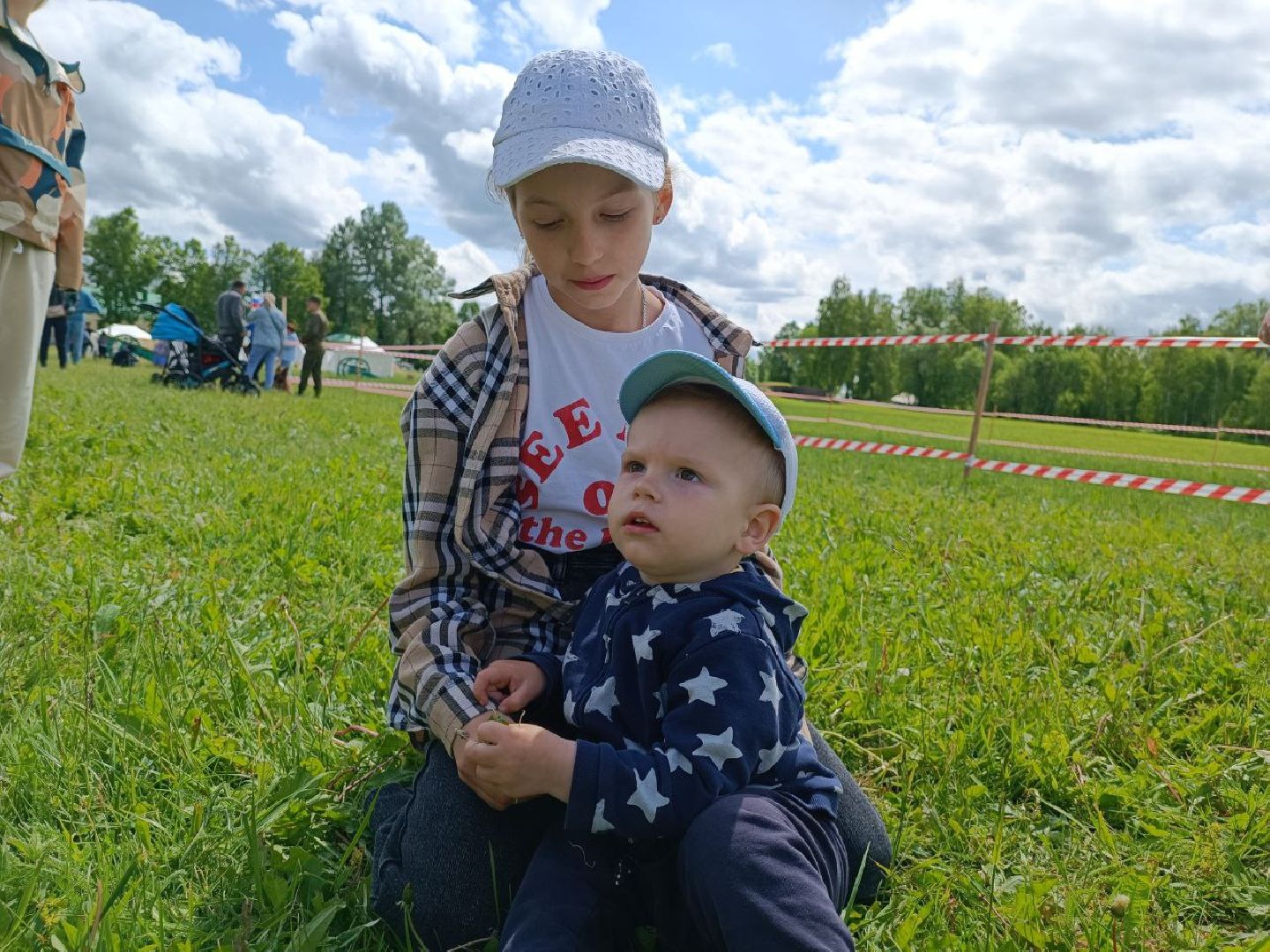 Можайск, Можайский городской округ, Подмосковье, собаки, служебные собаки, показательные выступления, несение службы, охрана территории, армия