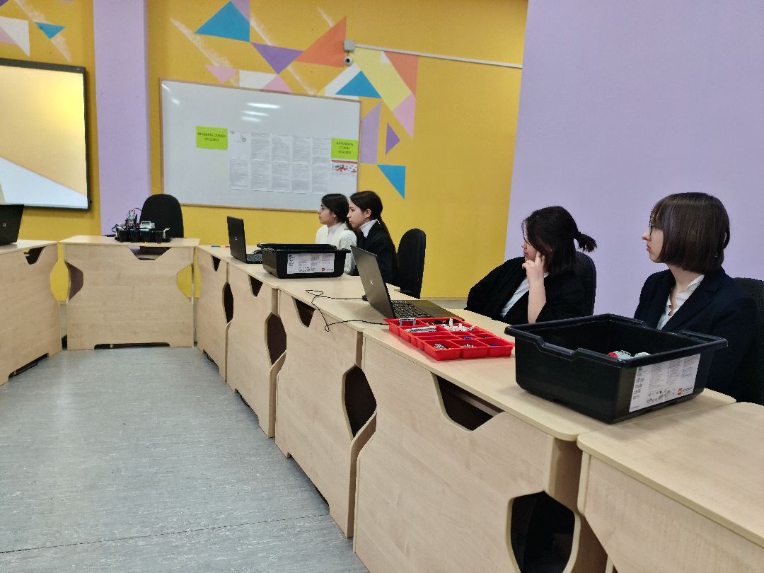 Щёлково, общество