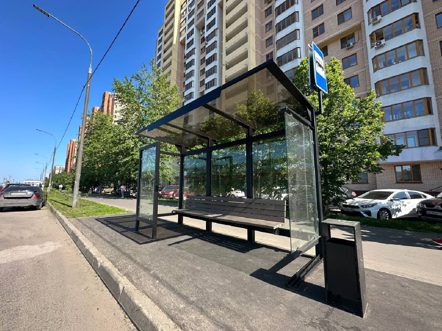 Реутов, благоустройство, остановки, лавочки, урны