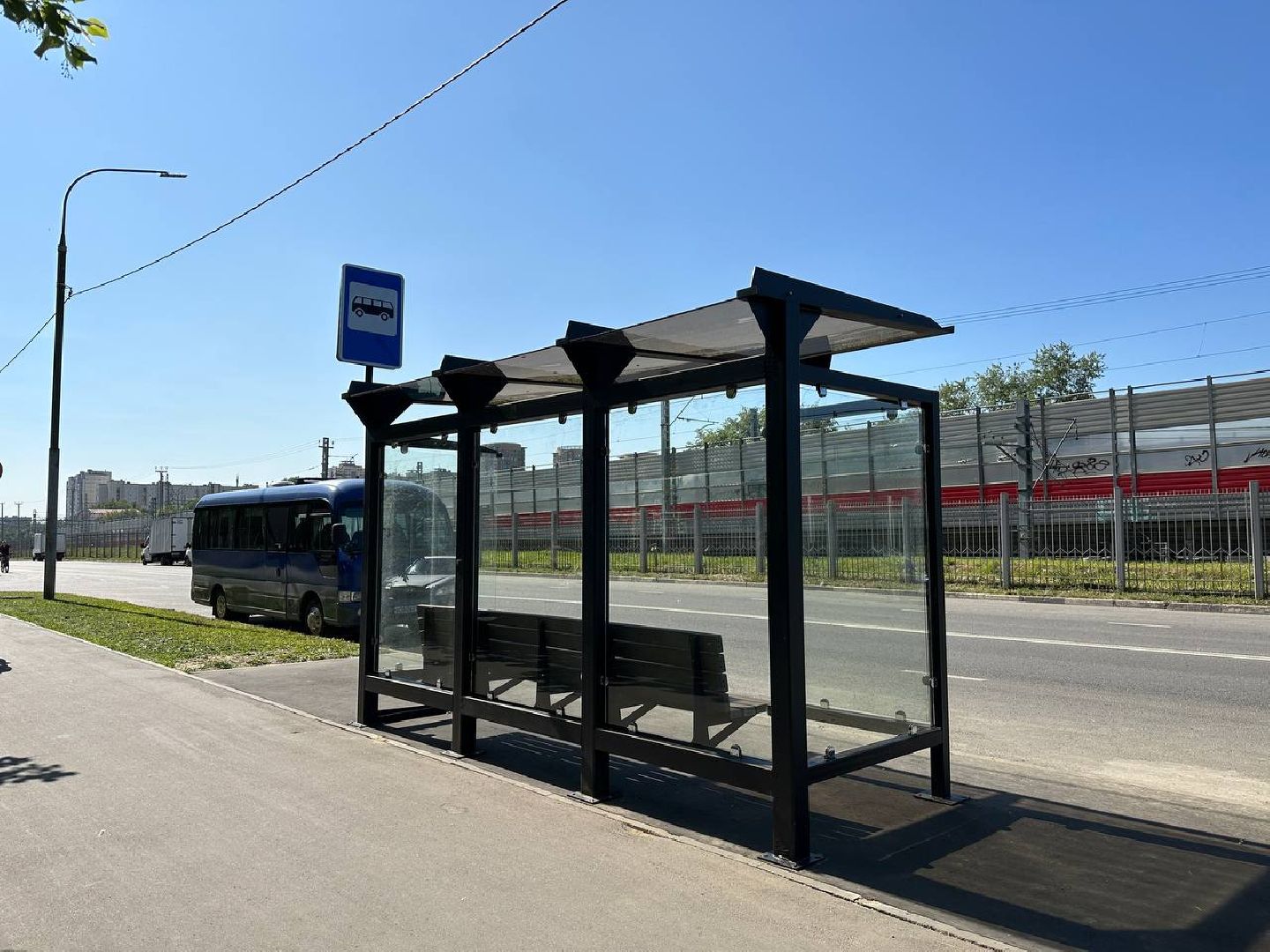 Реутов, благоустройство, остановки, лавочки, урны