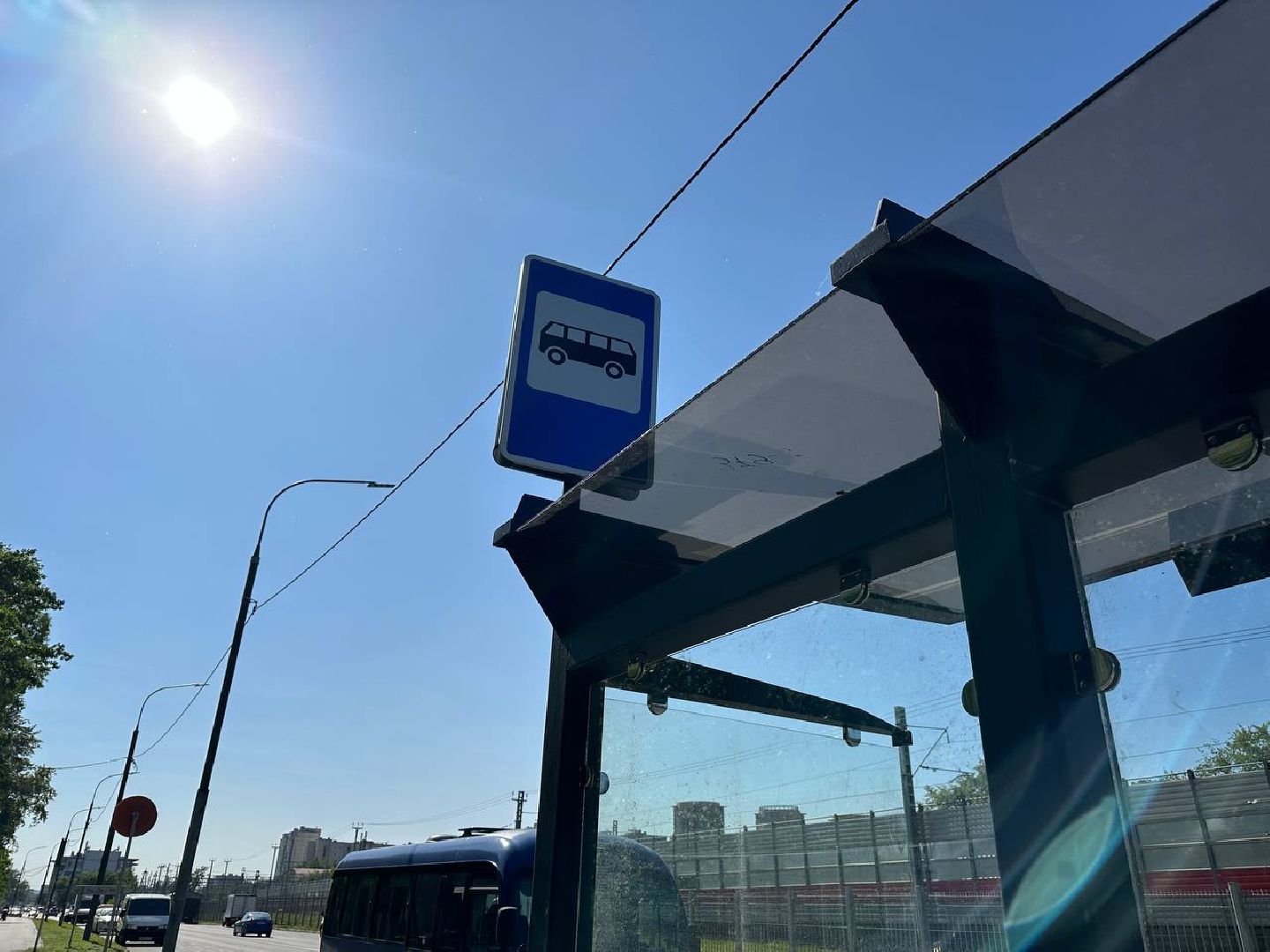 Реутов, благоустройство, остановки, лавочки, урны