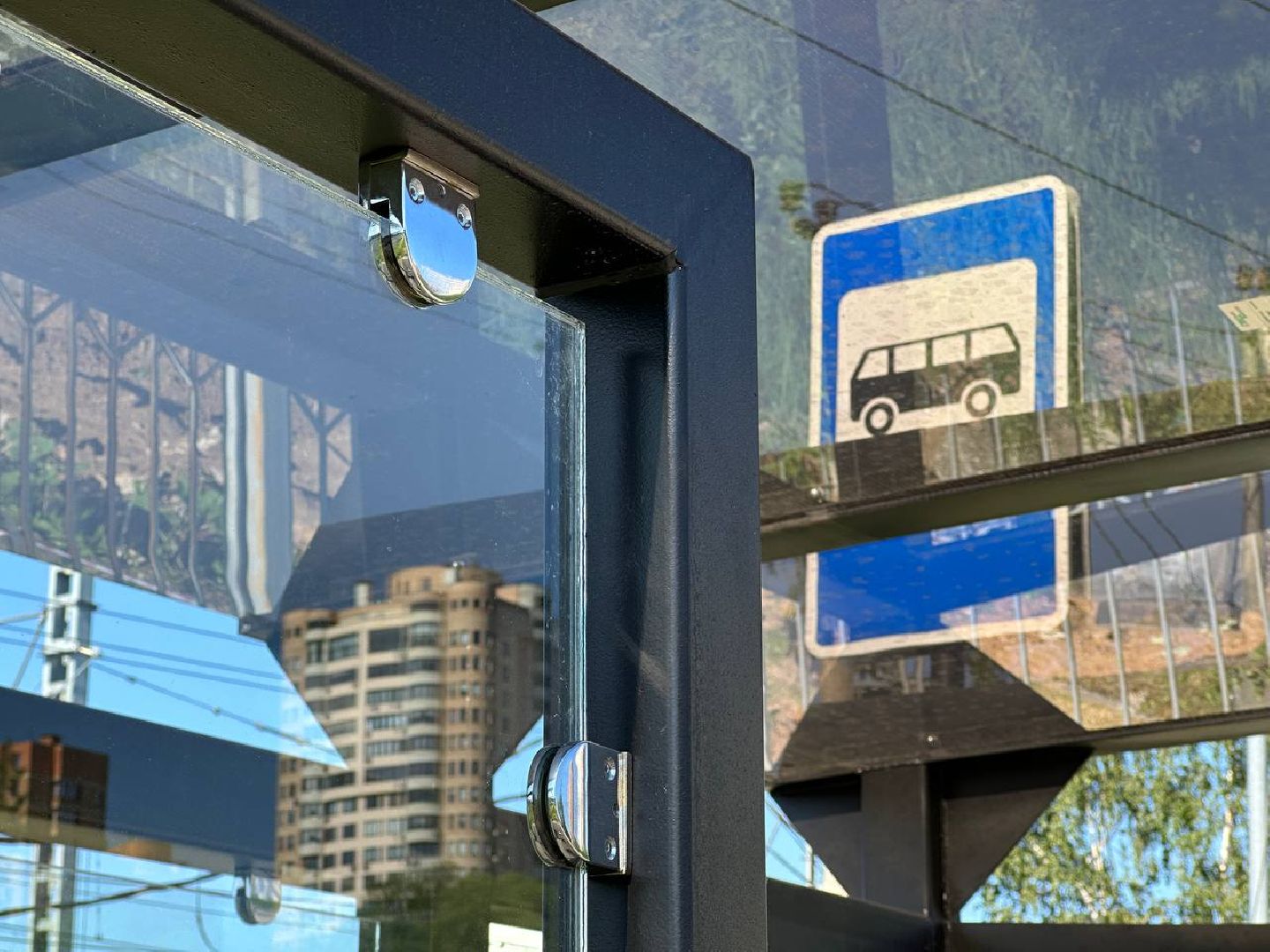 Реутов, благоустройство, остановки, лавочки, урны