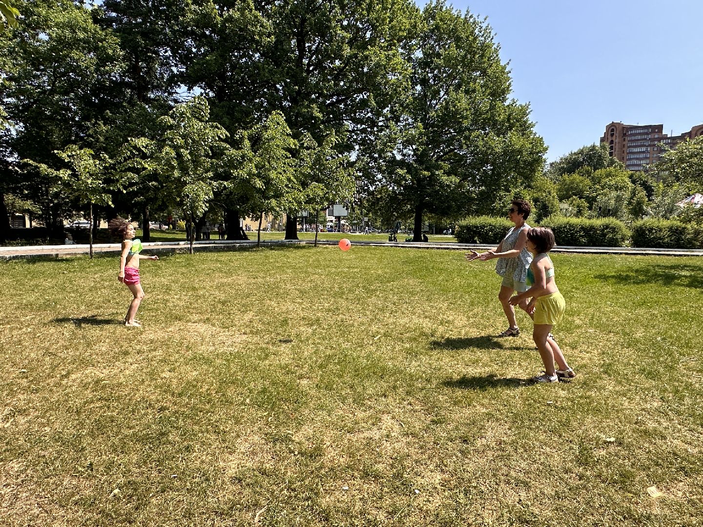 Пляжный сезон, Одинцово, нудизм, натуризм, пляж, отдых, девушки, загар