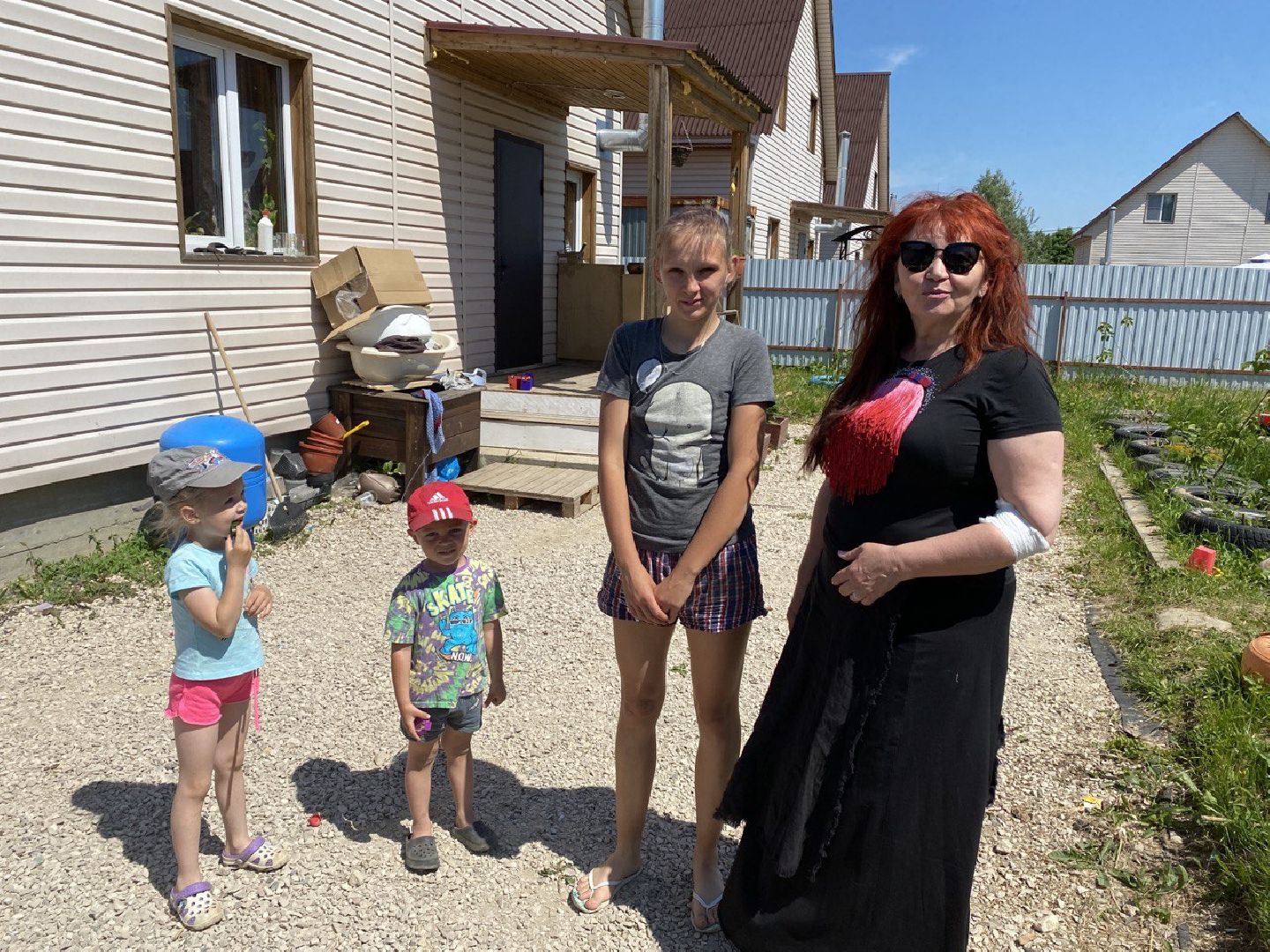 Чехов, благотворительность, помощь, многодетные семьи, вещи, деревня